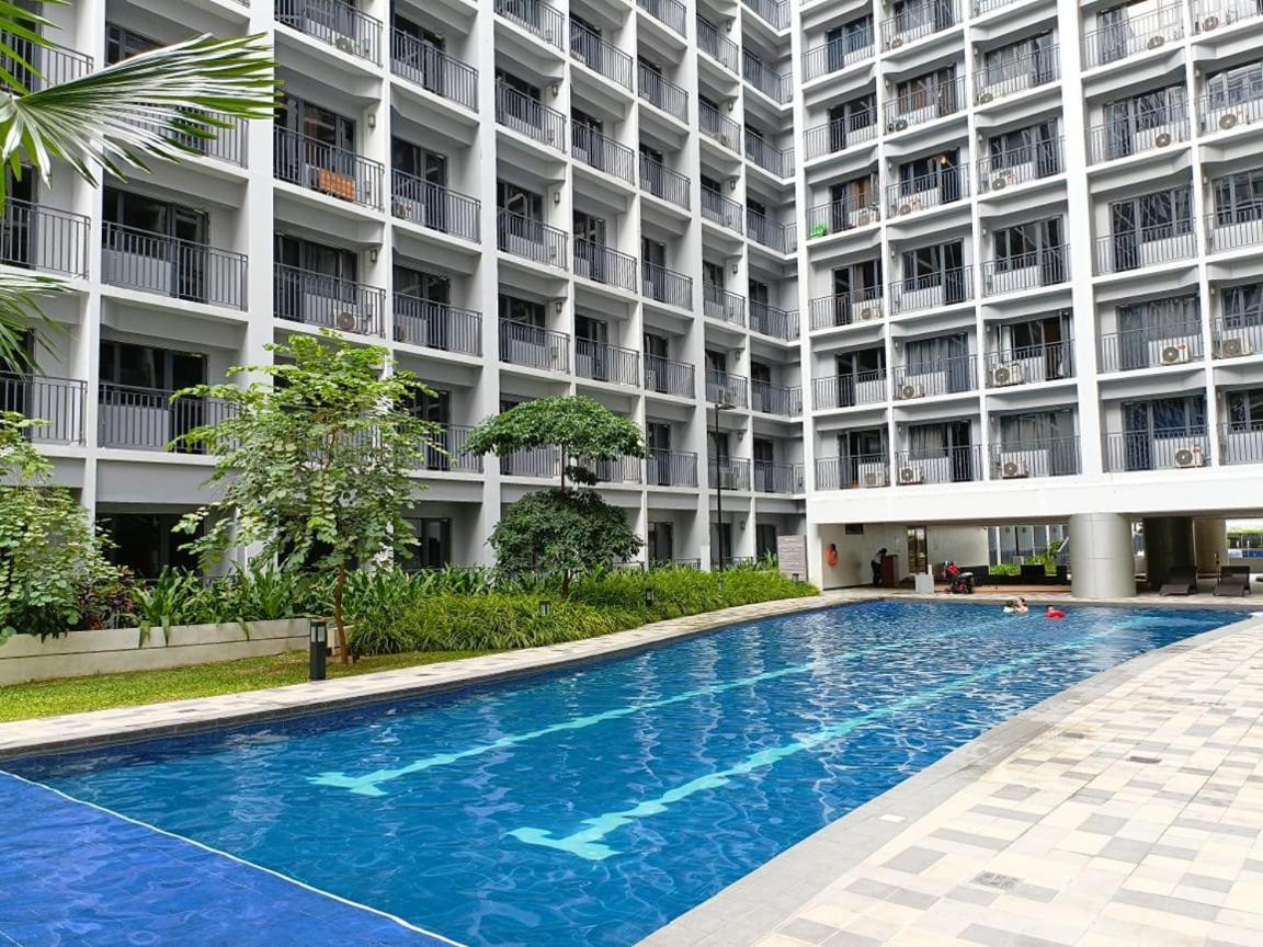 Home Away From Home Manila Exterior foto